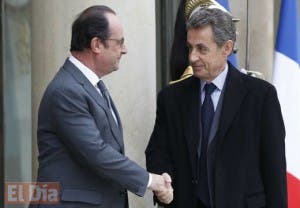 Sarkozy apoyará a Hollande para retirar la nacionalidad a los terroristas