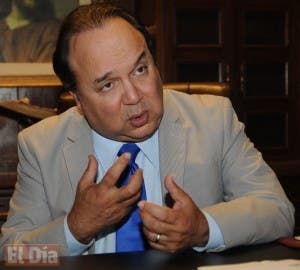 Vinicio Castillo afirma JCE no puede proclamar a Danilo Medina