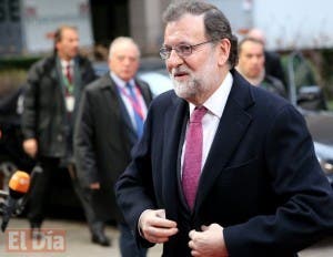 Sondeos dan victoria al PP en comicios españoles, lejos de la mayoría