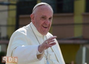 El papa exhorta a las fuerzas del orden a promover la reconciliación y la paz