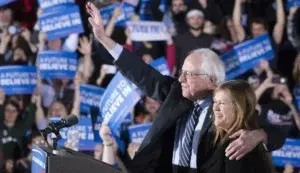 Bernie Sanders se retira de la campaña para la candidatura demócrata