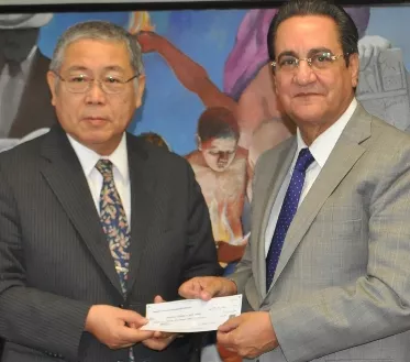 Japón dona dinero y útiles a judo de UASD