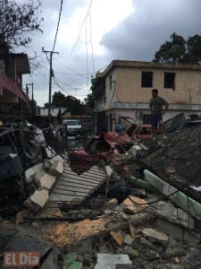 Explosión deja al menos doce heridos, casas desplomadas y edificio de tres pisos colapsado