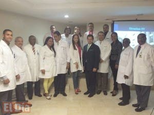 Dictan conferencia sobre “Cáncer de ovario” en Maternidad de Los Mina