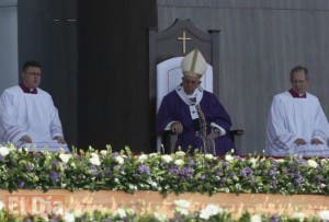 El “histórico” encuentro del papa Francisco con los pueblos indígenas