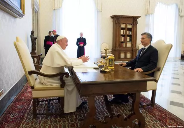 Papa y Macri hablaron de lucha contra la pobreza y narcotráfico en Vaticano