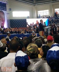 Danilo Medina es proclamado por el BIS como su candidato presidencial