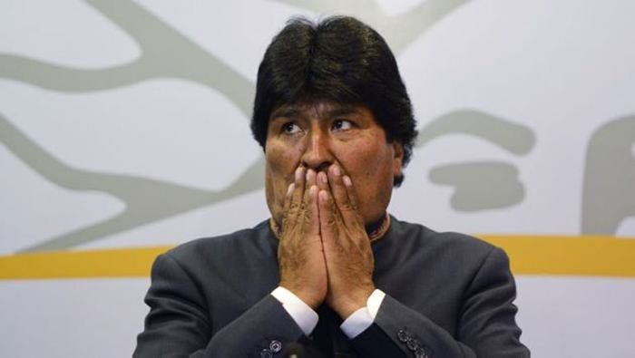 Morales aferrado a una sorpresa en resultados de referendo en Bolivia