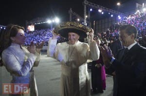 Papa visita a México tras cita histórica con patriarca ruso