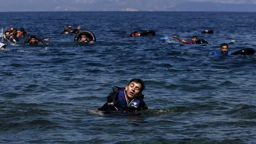 Al menos 33 muertos en dos naufragios de refugiados ante las costas turcas