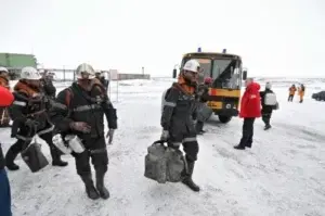 Seis muertos en una mina al intentar rescatar a 26 mineros en el Ártico ruso