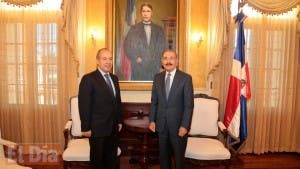 Presidente Danilo Medina recibe a expresidente mexicano Felipe Calderón