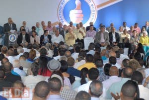 PRM aprueba celebrar convenciones de delegados para escoger candidatos