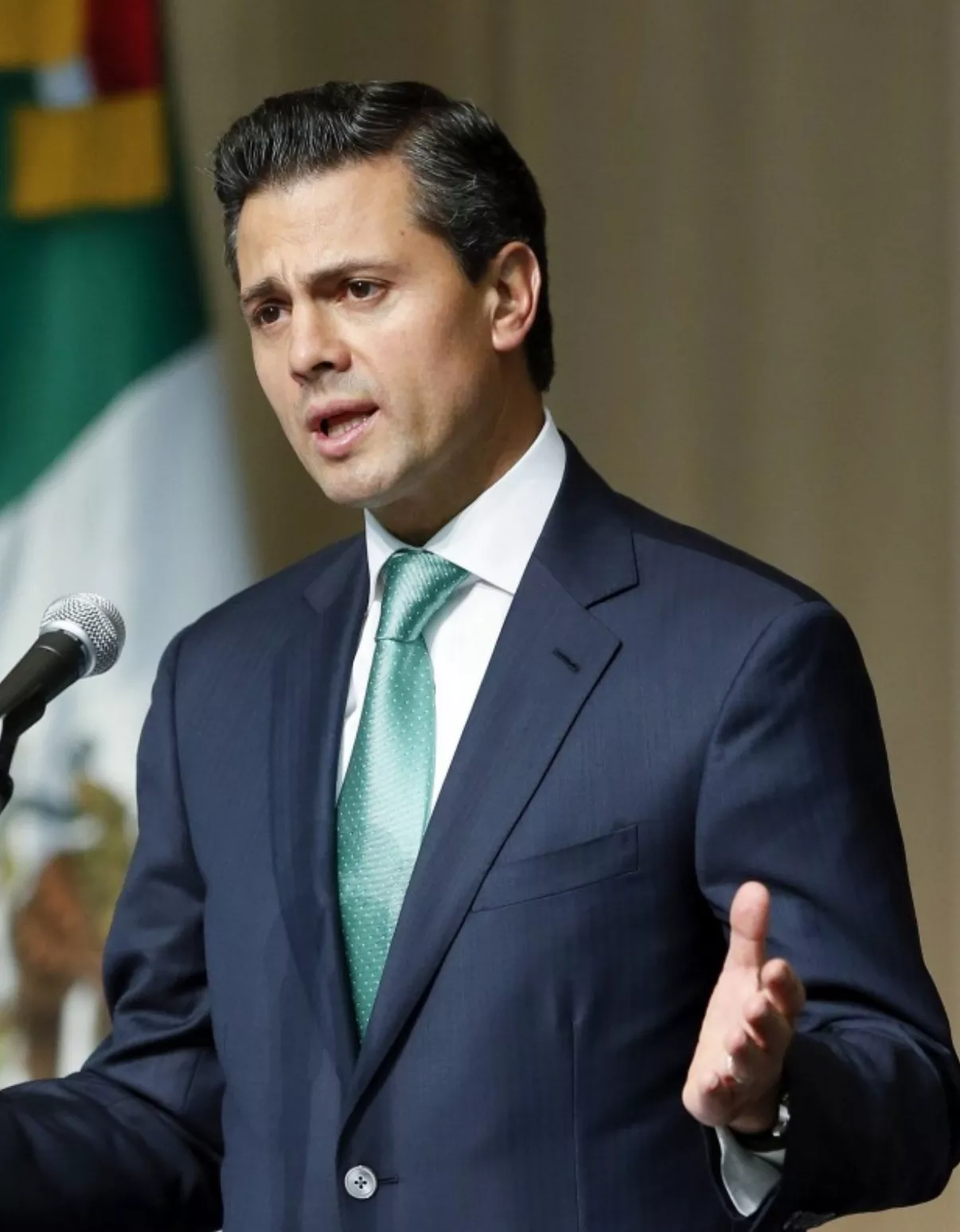 México en aprietos venderá más activos