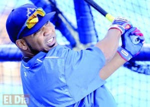 Dominicano Edwin Encarnación reconoce no volverá con Toronto