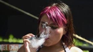 Estados Unidos perdonará a todos los condenados por posesión de marihuana