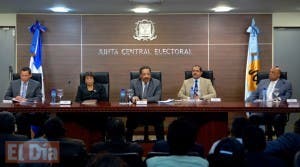 La JCE aprobó ayer las candidaturas Congreso