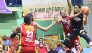 Club Máximo Gómez vence al Chola en torneo baloncesto superior