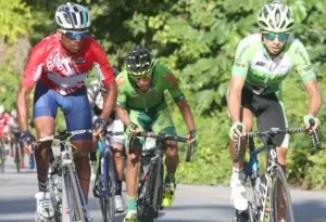 Ismael Sánchez vuelve a dominar la vuelta ciclismo