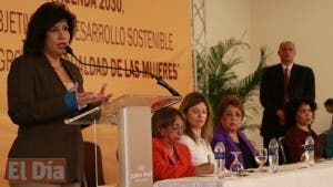 Vicepresidenta Margarita Cedeño pide igualdad salarial