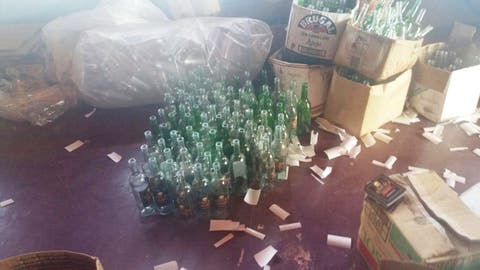 Desmantelan fábrica clandestina de alcohol en La Romana