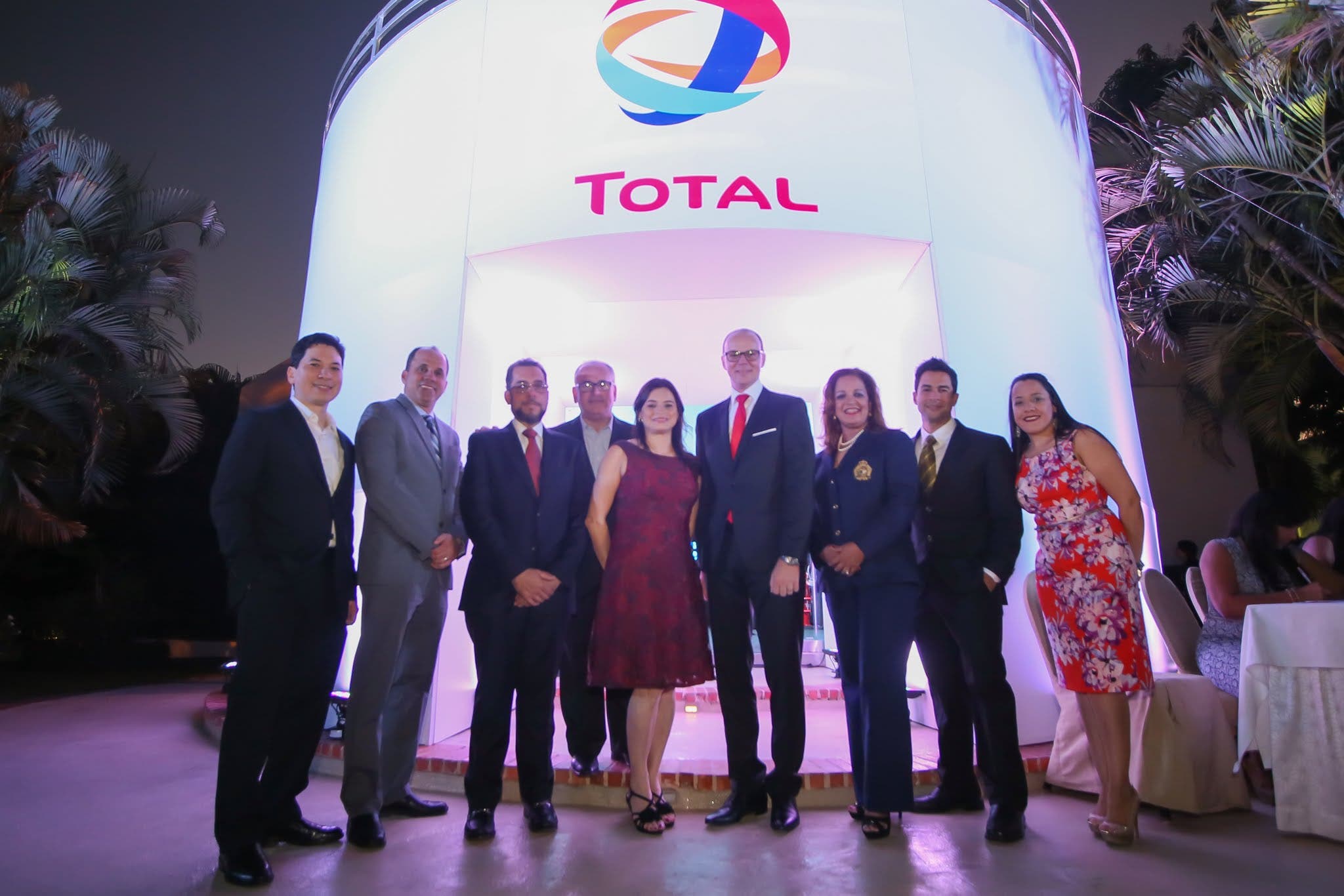 Grupo Total impactará mercados de combustibles, lubricantes y energía solar de RD