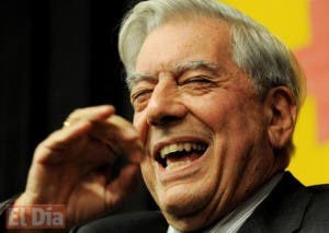 Mario Vargas Llosa es hospitalizado por segunda vez por covid-19