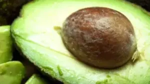 Conoce 3 trucos caseros para madurar aguacate rápidamente