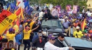 Danilo Medina encabeza marcha caravana en Elías Piña y San Juan