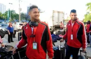 Los hermanos Gourriel llegaron a Miami, según un portal de béisbol