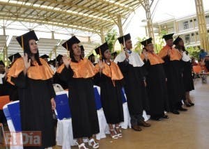 La UASD gradúa 144 nuevos profesionales en San Juan de la Maguana