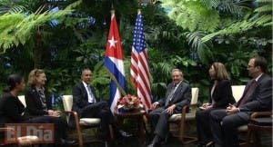 Comienza la reunión bilateral entre Raúl Castro y Barack Obama en La Habana