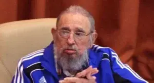 El líder cubano Fidel Castro cumple 90 años evocando enemistad con EEUU