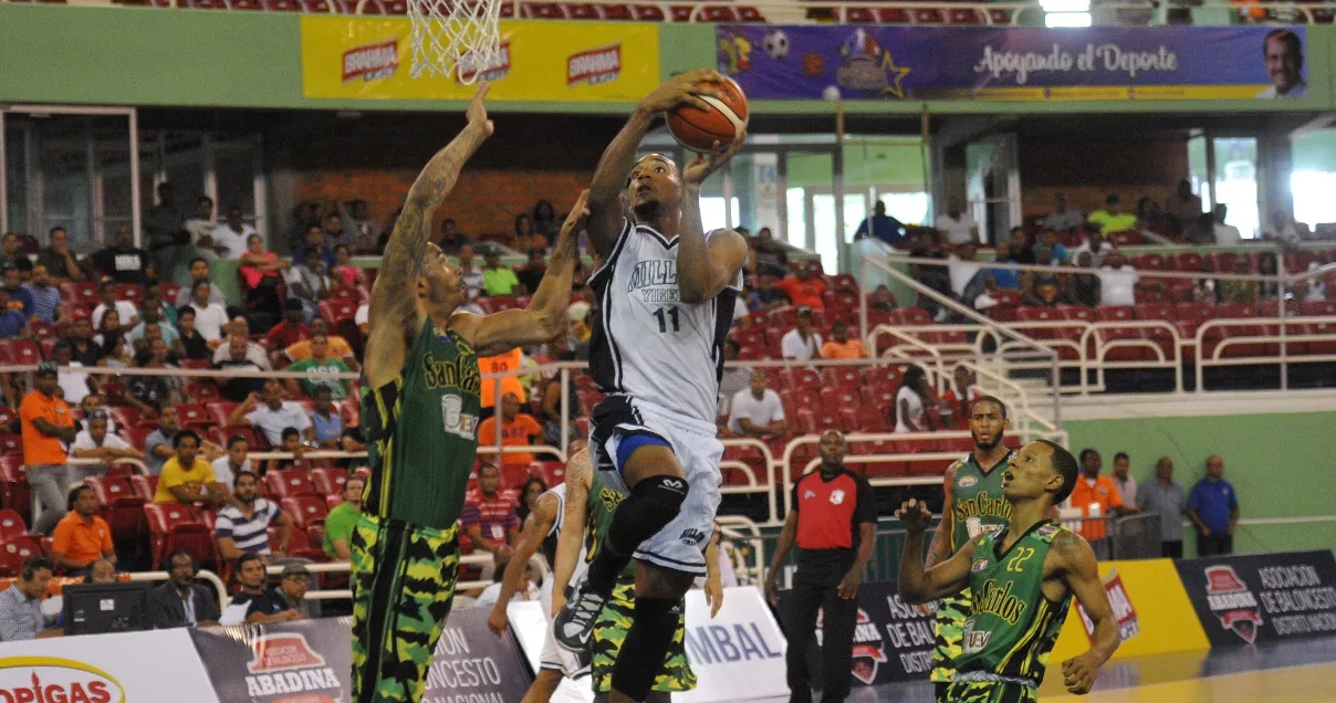 El Millón y San  Carlos  inician hoy ‘lucha a muerte’ torneo de baloncesto