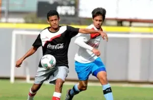 Babeque y Ashton pasan a finales fútbol Coca-Cola