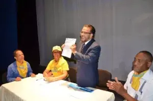 Guillermo Moreno promete construir y financiar viviendas dignas