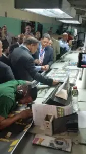 Roberto Rosario expresa satisfacción tras realizar inspección en impresión de boletas electorales