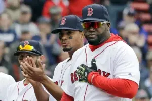 David Ortiz sorprendido al ver a su hija cantar inspirada el himno EEUU