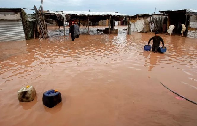 Inundaciones en Pakistán dejan 45 muertos