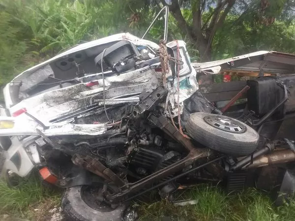 Cinco muertos y dos heridos en accidente de tránsito carretera Azua-Baní