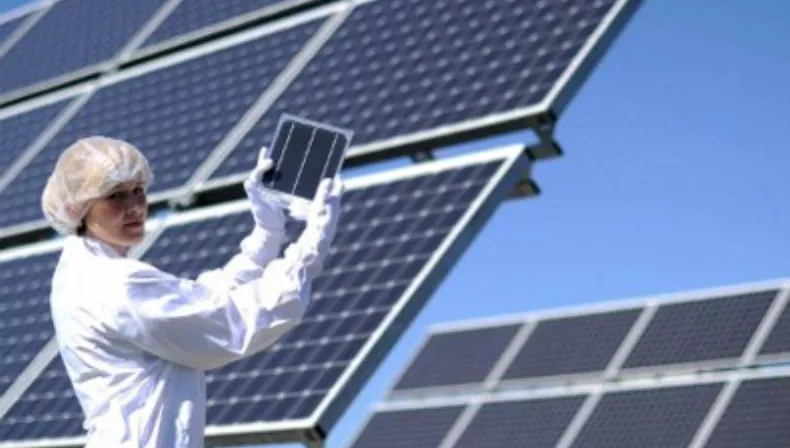 GERMANY-ENGERY-SOLAR-CELLS-BOSCH