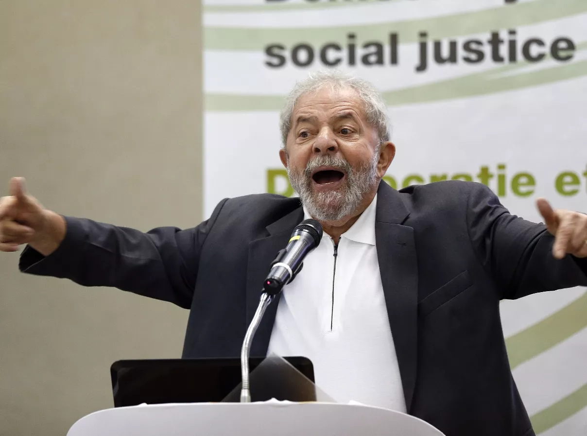 Fiscalía de Brasil pide se autorice investigación a Lula y ministros