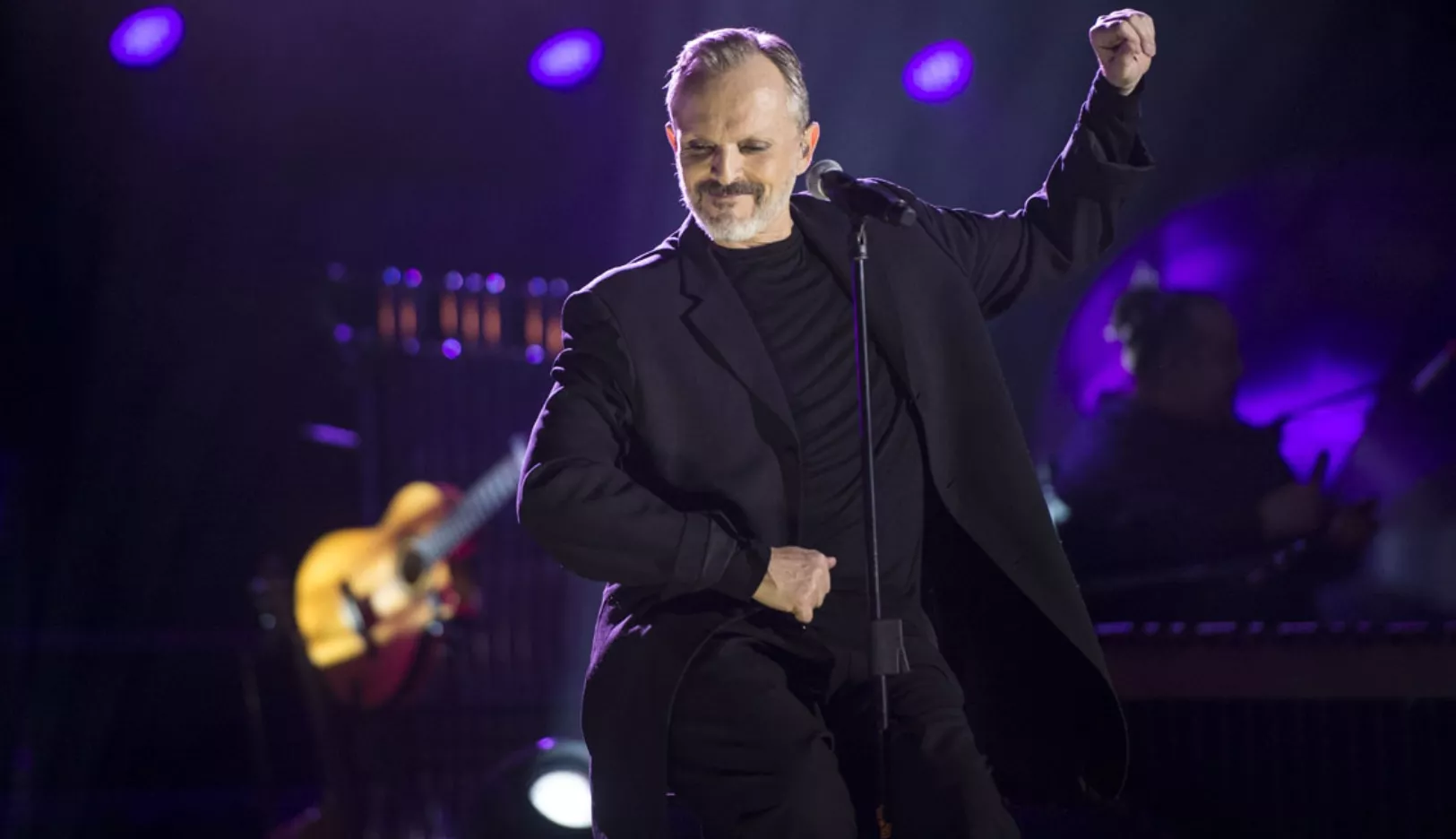 Miguel Bosé asegura hacer disco acústico requiere madurez