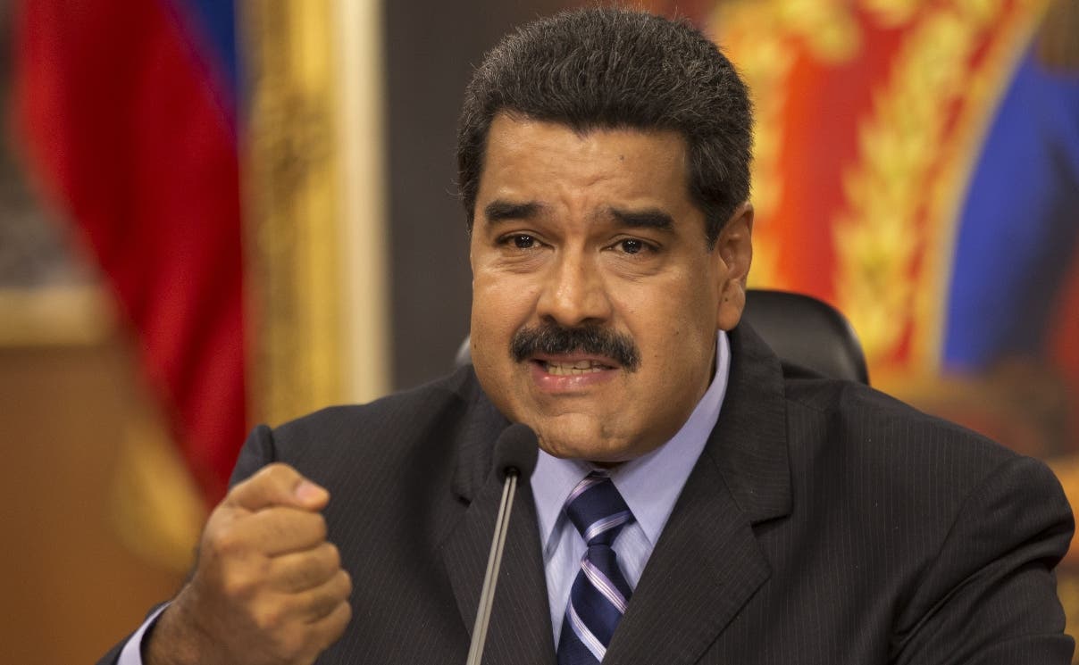 Maduro dice que “llueva, truene o relampaguee” irá al diálogo este domingo