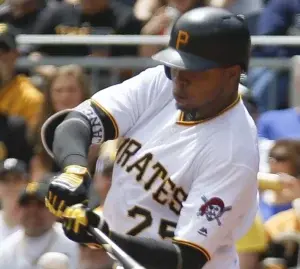 Gregory empieza a brillar con luz propia en  Piratas