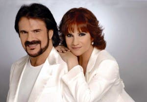 Pimpinela lanza su “emotivo y divertido” disco “Son todos iguales”