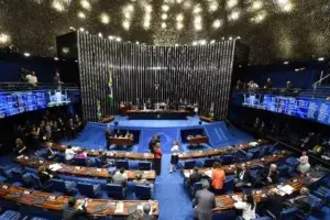 El Senado se empieza a inclinar por el juicio que suspenderá a Rousseff