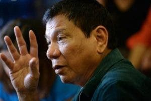 Duterte llama “hijo de puta” y “cabeza hueca” a comisionado de DDHH de la ONU