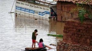 Lluvias en Perú dejan 25 muertos y más de 14 mil damnificados