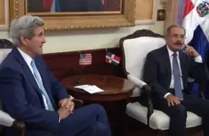 Danilo Medina se reúne con John Kerry durante más de 50 minutos